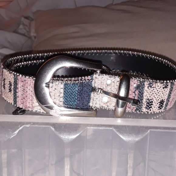 Elite Fresno California tapestry belt - Picture 1 of 4